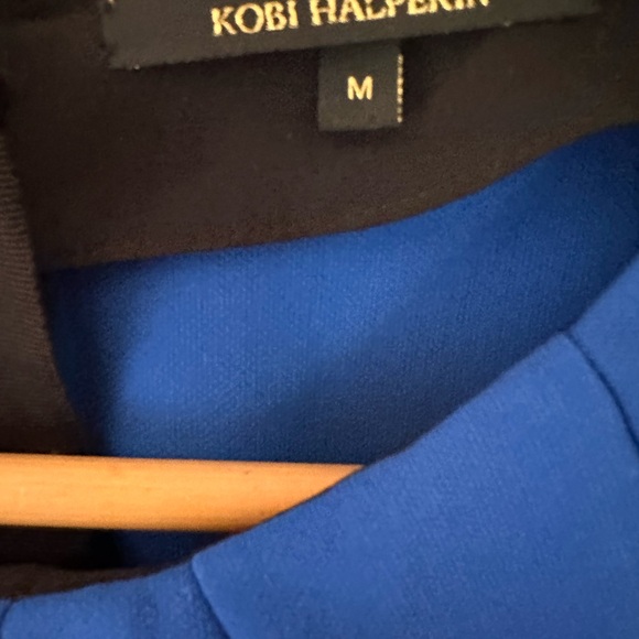Kobi Halperin. Size: M. Cobolt blue spring top. - Picture 2 of 4